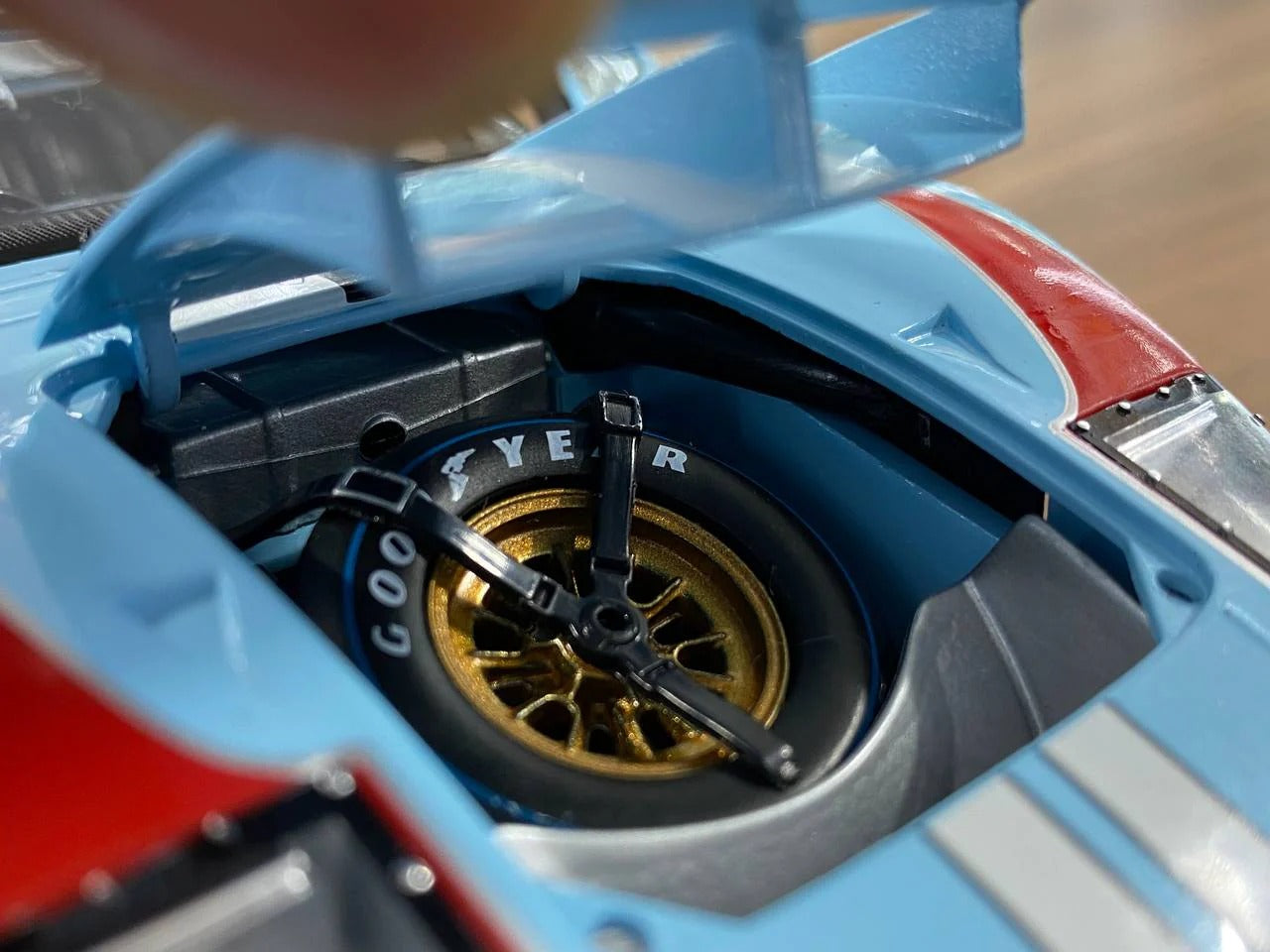 1_18 Metal Diecast Shelby Collectibles Ford GT 40 MKII Gulf #1 1966 Gu