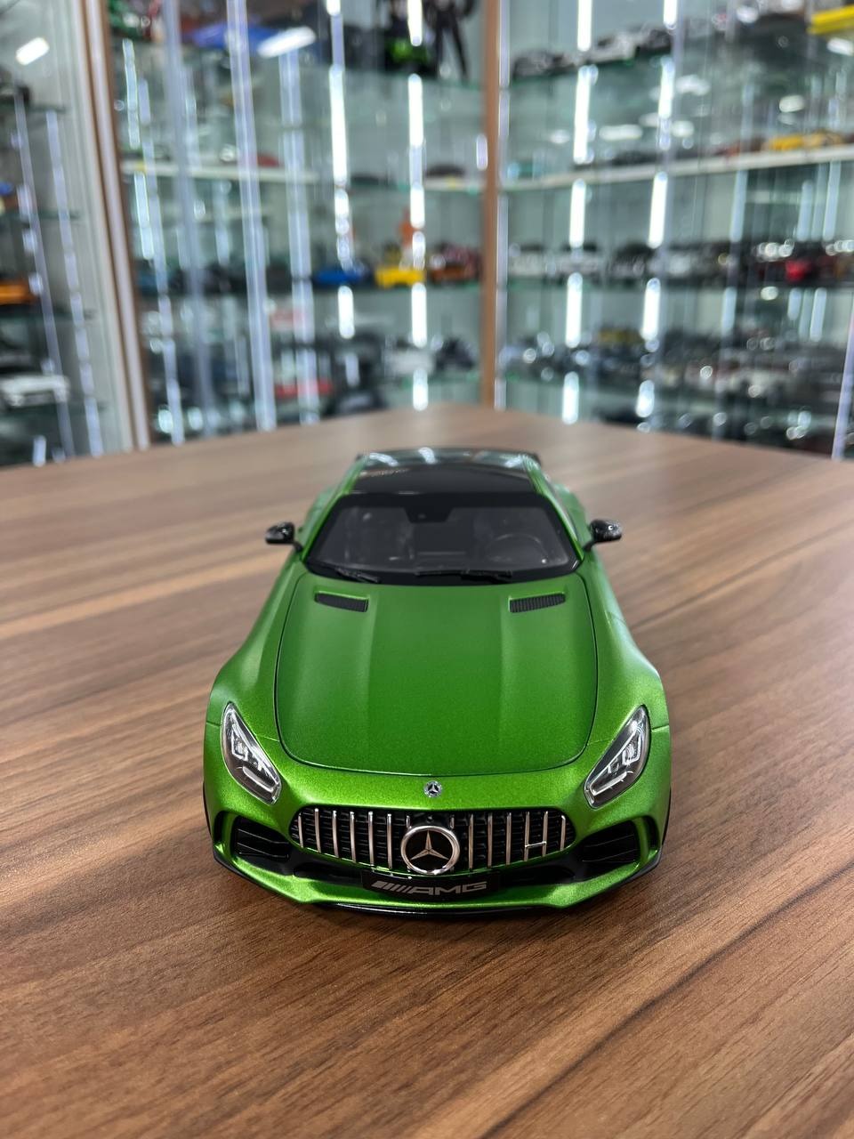 1_18 Diecast Mercedes-Benz AMG GT Black Series _ Norev _ Green Hell Magno _ Full Opening