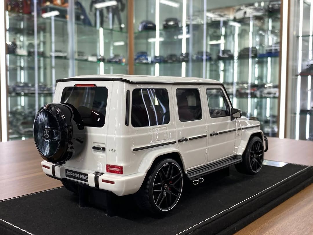 MERCEDES BENZ G63 AMD