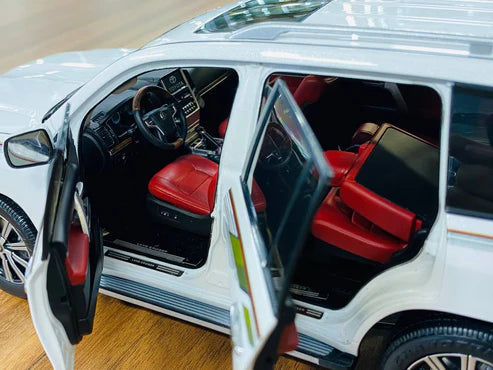 Diecast Metal Kengfai Model Toyota Land Cruiser 200 - White/Red Interior, Limited Edition