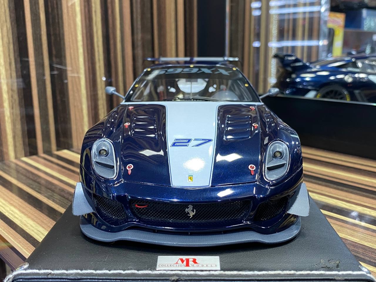 Ferrari 599xx #27 by MR Collection [ 1_18, Blue, Resin] –