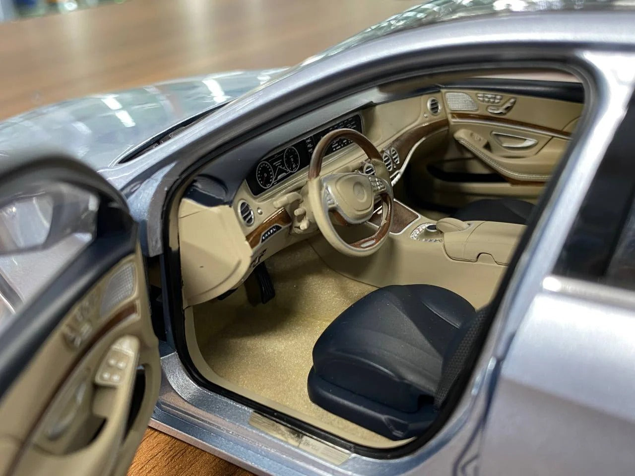 1_18 Minichamps Mercedes-Benz 190E 2.5-16 Evo 1 Jörg van Ommen DTM 1990