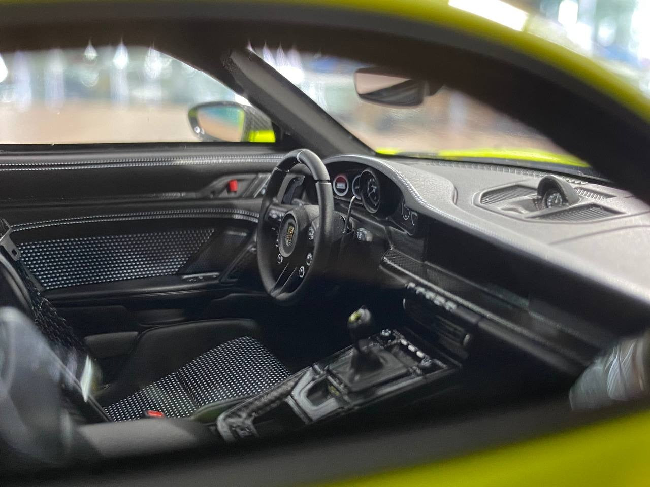 1_18 Resin Timothy & Pierre Porsche 911 GT3 RS 992.1 Weissach Package