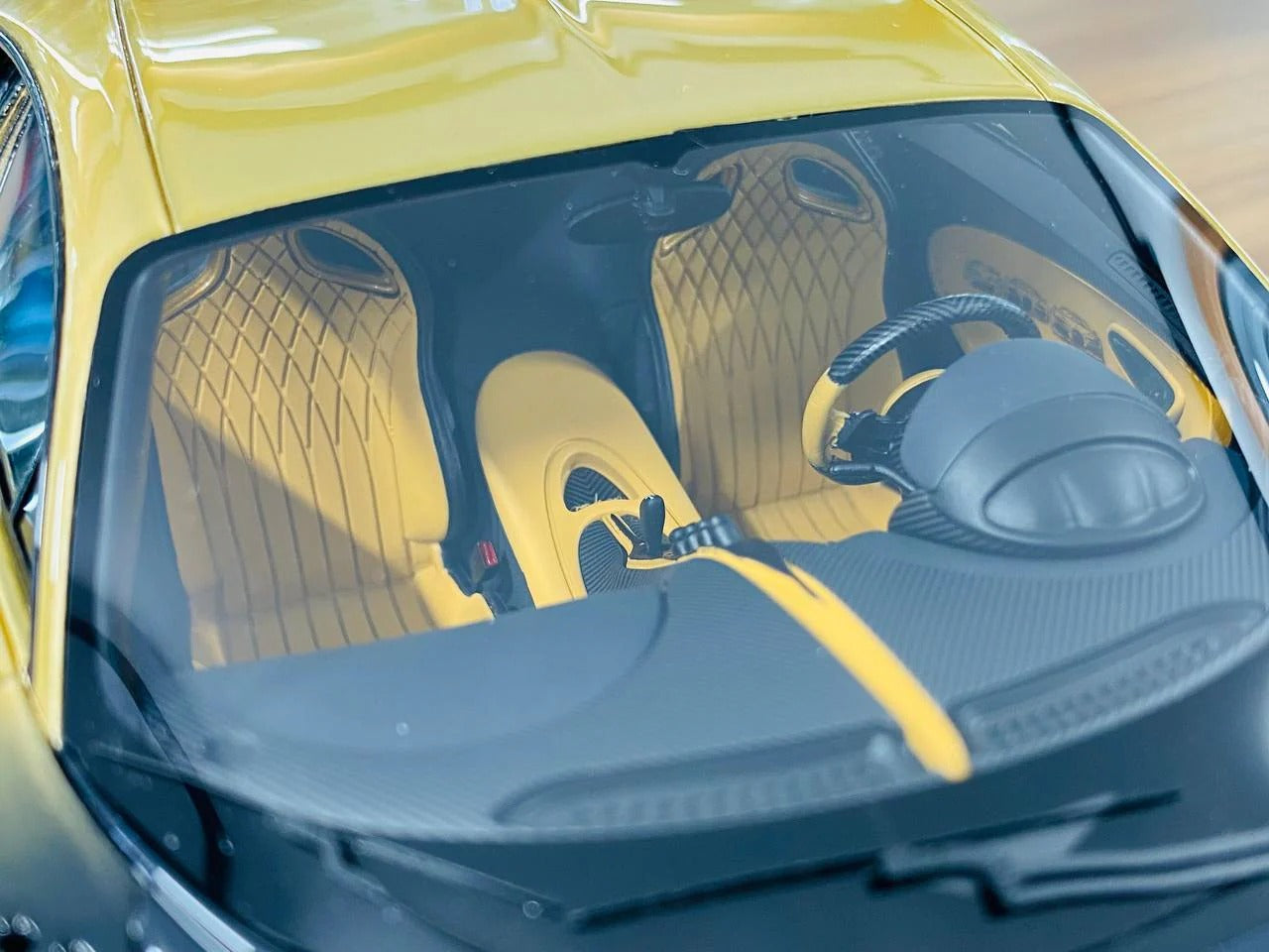 H&H Bugatti Chiron Super Sport 300+ - 1_18 Resin Golden Era, Ltd.Edn. – dturman.com