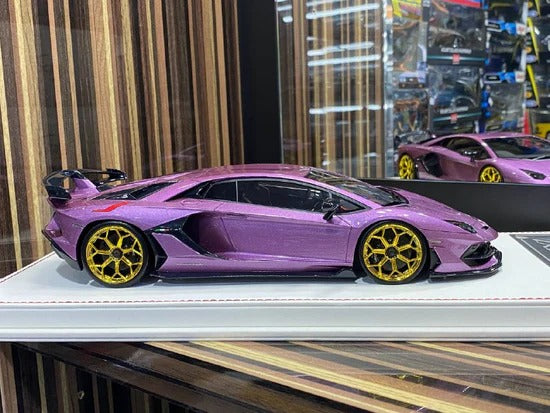 1_18 Resin Lamborghini Aventador SVJ Viola Metallic by Davis & Giovann