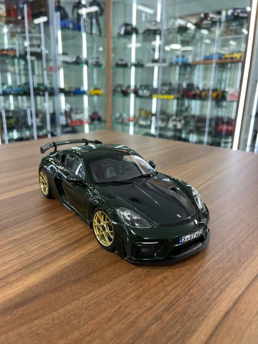 1_18 Diecast Porsche 718 Cayman GT4 RS Weissach Brewster Green _ Norev