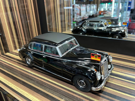 Norev Mercedes Benz 300 - 1_18 Diecast Model, All Opening - Black