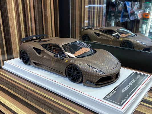 Davis & Giovanni Ferrari 488 GTB N-Largo - 1_18 Resin Model, Matt Brow