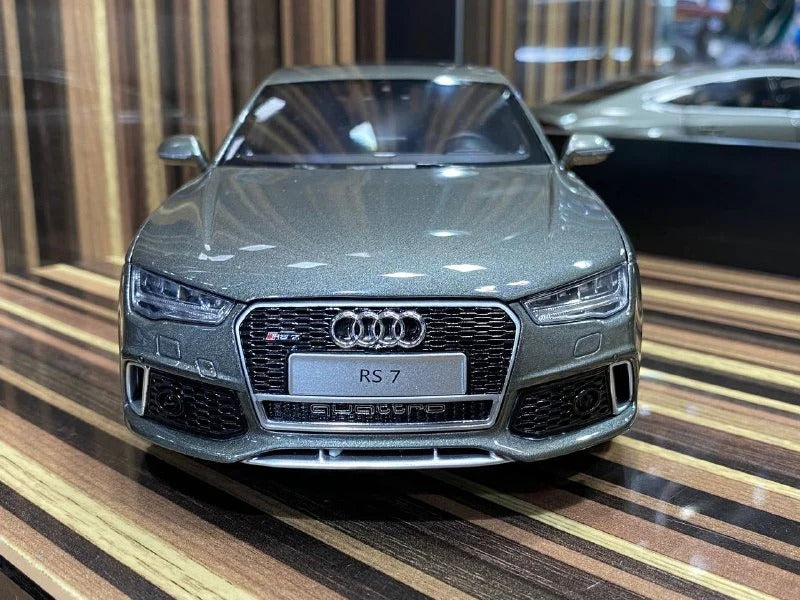 1/18 Diecast Audi RS 7 KengFai Silver Model Car