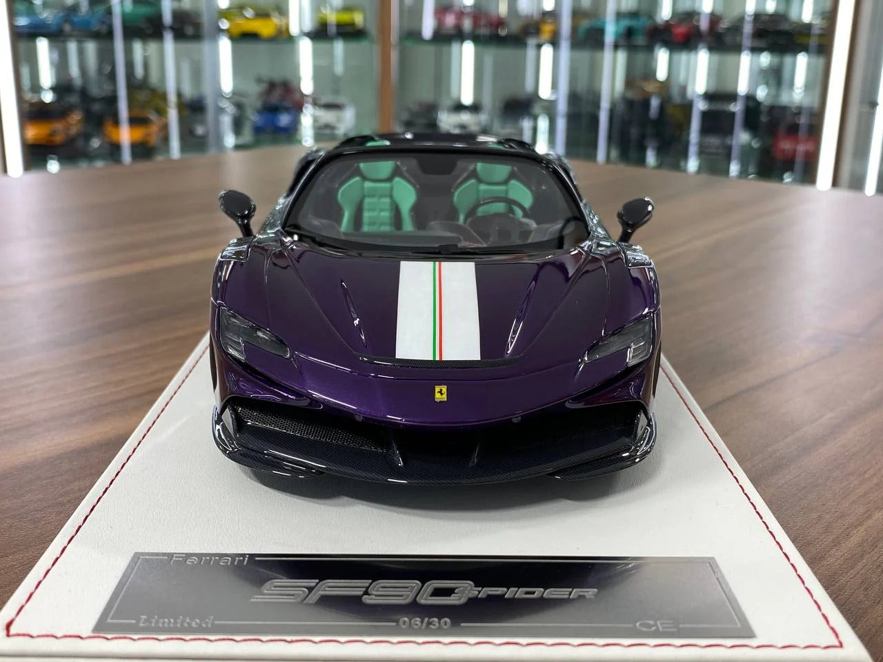 1_18 Resin– CE Custom Edition Ferrari SF90 Spider Purple Ltd.Edn.30pcs