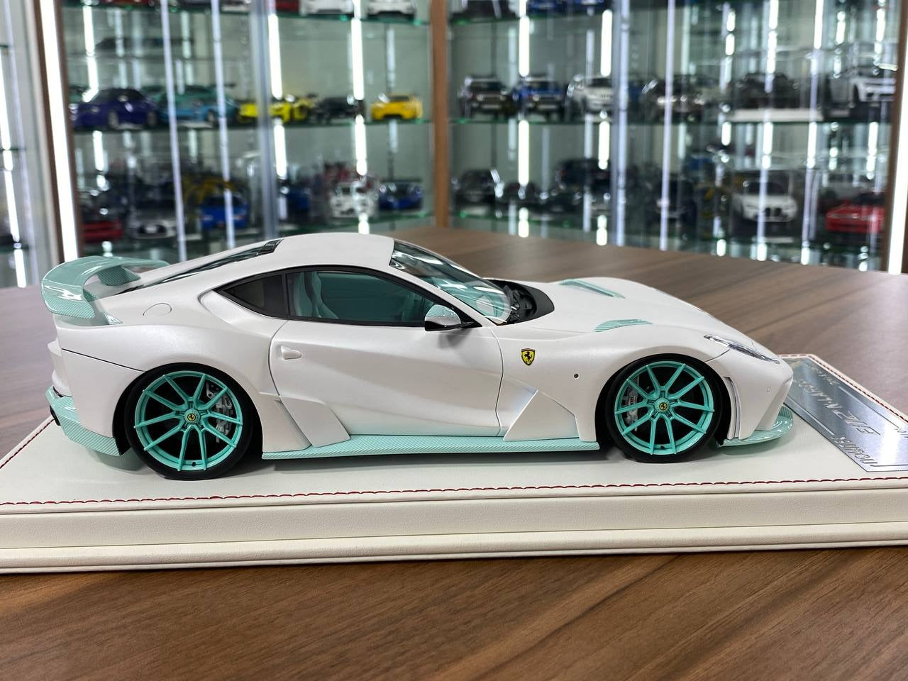 1_18 Resin Davis & Giovanni Ferrari 812 N-Largo Novitec Limited 1 of 1