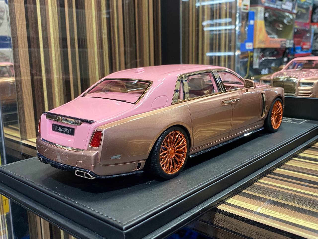 1_18 Resin Model_ Rolls Royce PHANTOM VIII Mansory by Muse’s Secret Sc