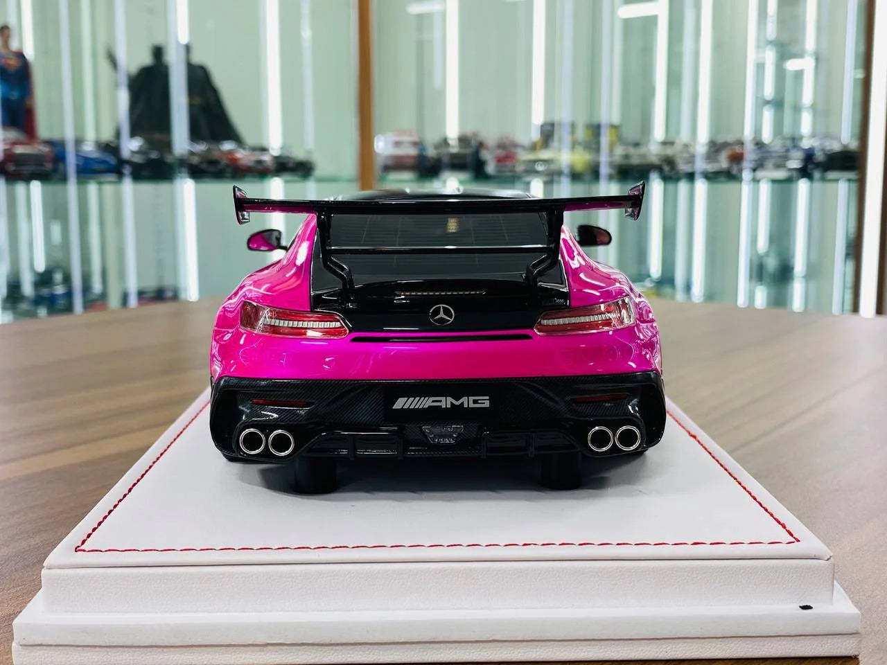1_18 Resin - IVY Models Mercedes AMG GT Black Series Limited to 50 Pcs