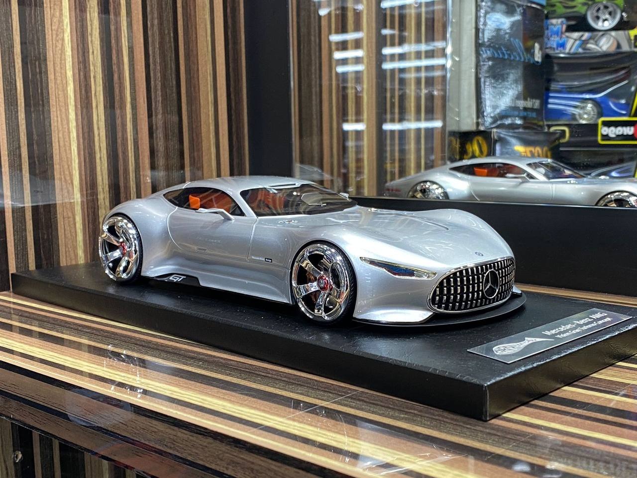 1_18 Resin Mercedes-Benz AMG Vision GT Concept Black Model Car by HRN