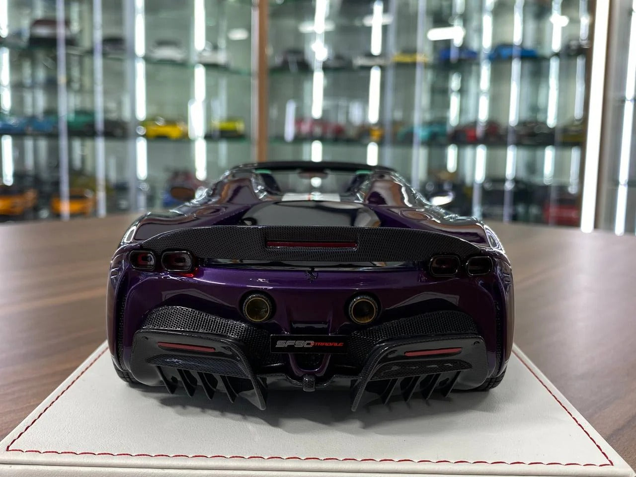 1_18 Resin– CE Custom Edition Ferrari SF90 Spider Purple Ltd.Edn.30pcs