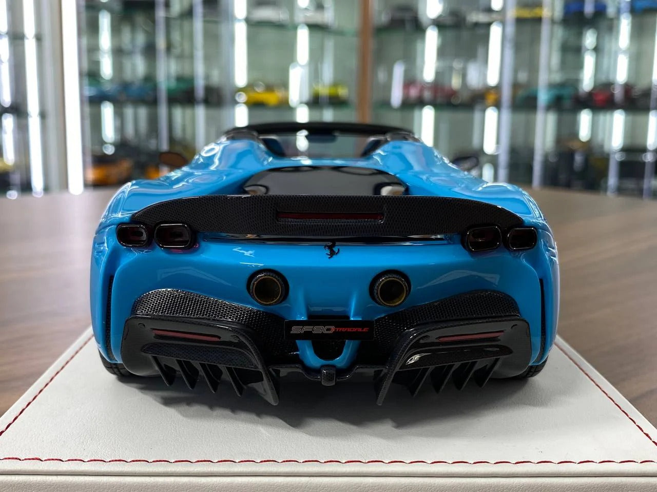 1_18 Resin CE Custom Edition Ferrari SF90 Spider Blue Ltd.Edn. 30 pcs