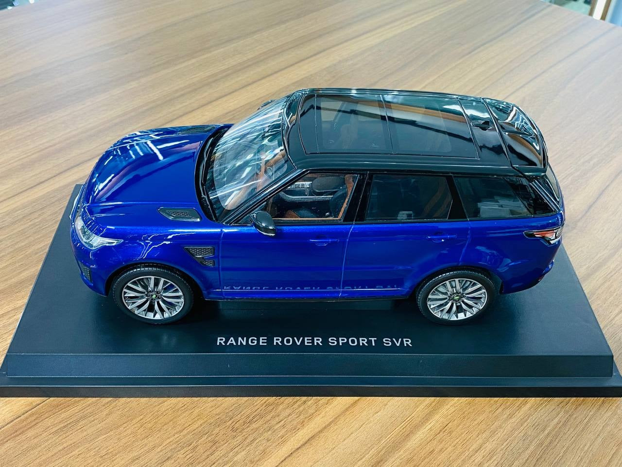 1_18 Diecast Land Rover Range Rover Sport SVR Blue Kyosho Scale Model