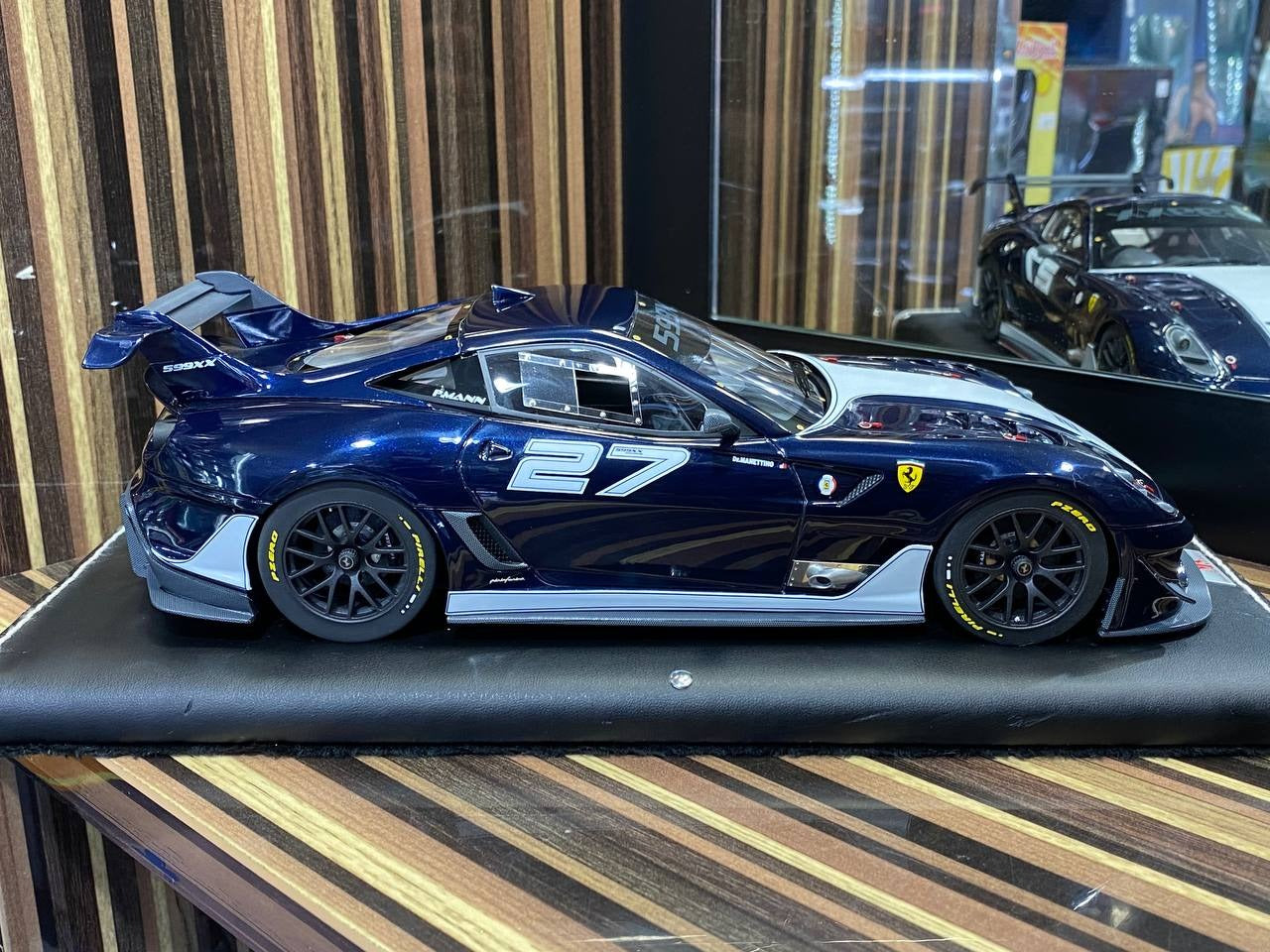 Ferrari 599xx #27 by MR Collection [ 1_18, Blue, Resin] –
