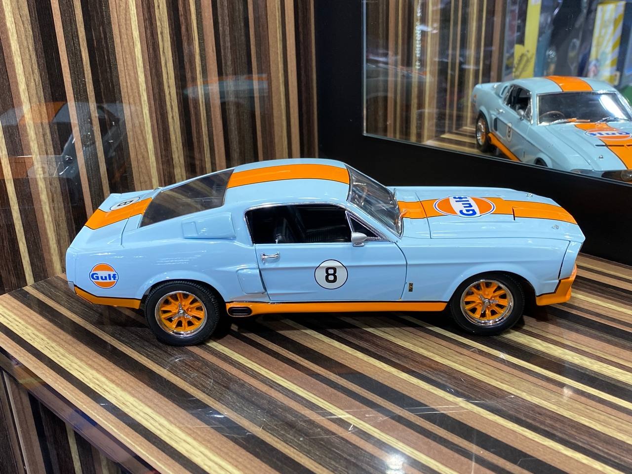 Greenlight Ford Shelby GT-500 1967 - [1_18 Diecast, Gulf]