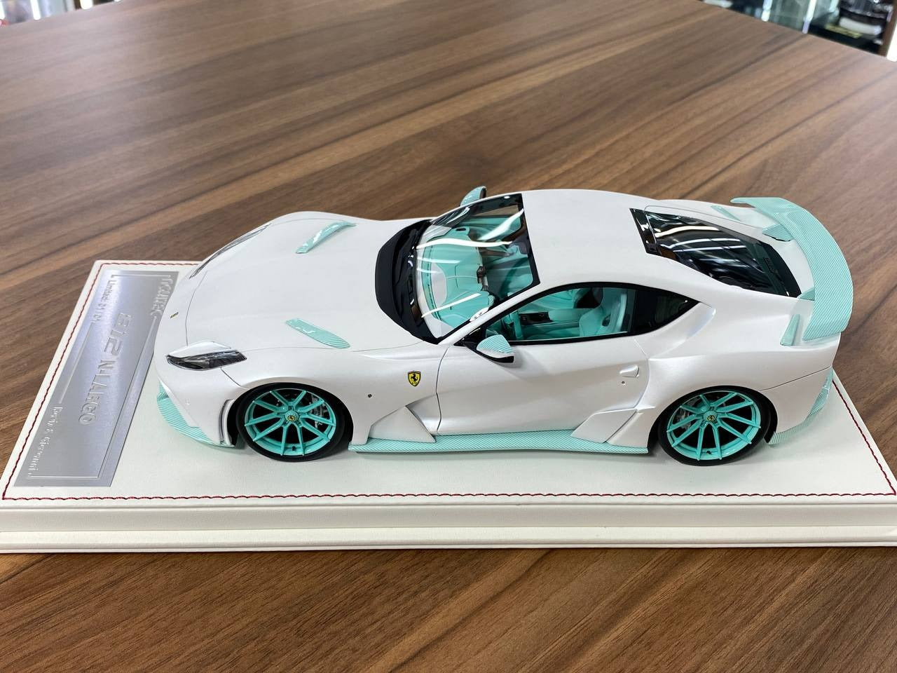 1_18 Resin Davis & Giovanni Ferrari 812 N-Largo Novitec Limited 1 of 1