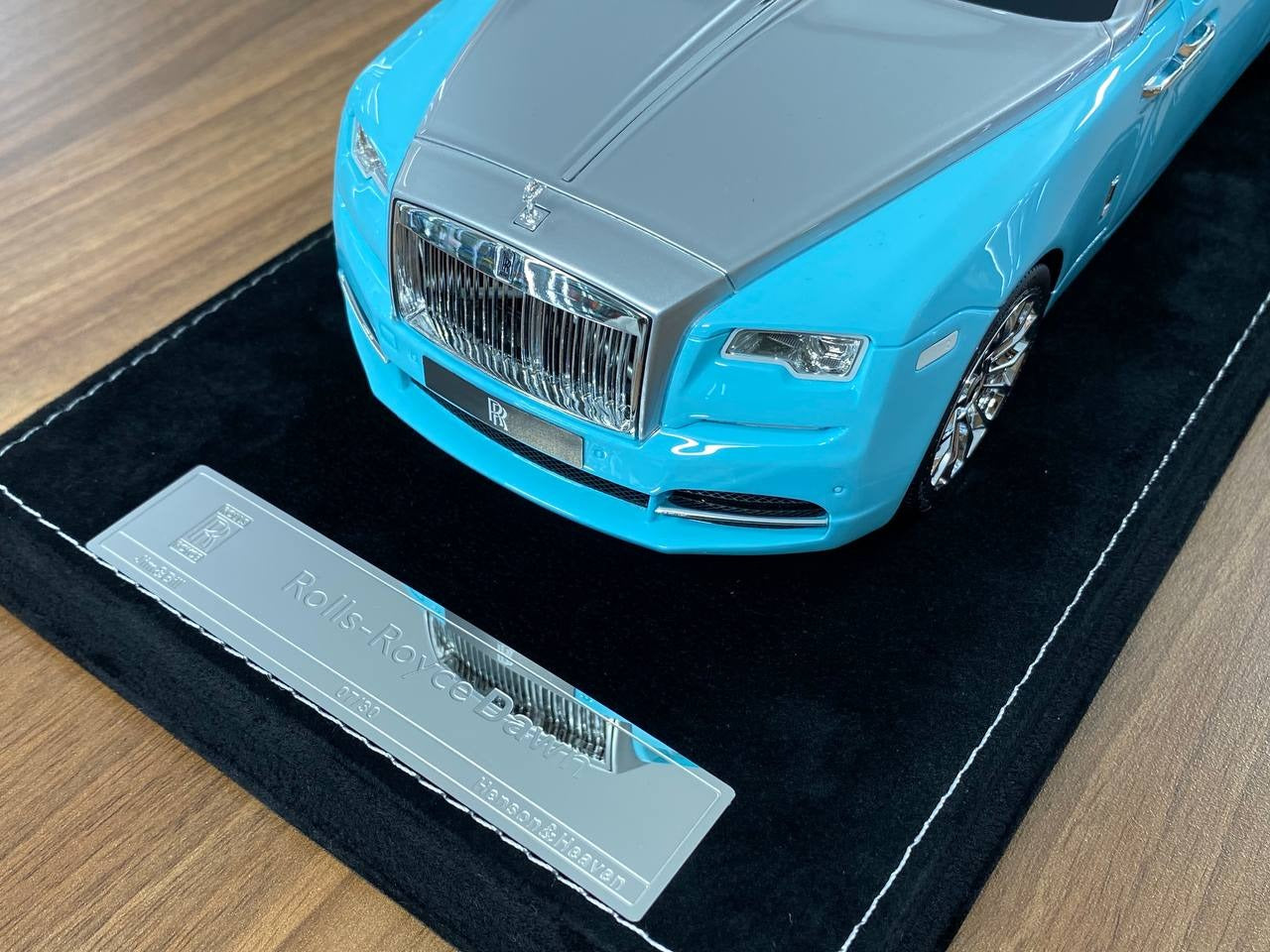 1_18 Resin H&H Rolls Royce Dawn Tiffany _ Limited _ 30 Pcs Collectible