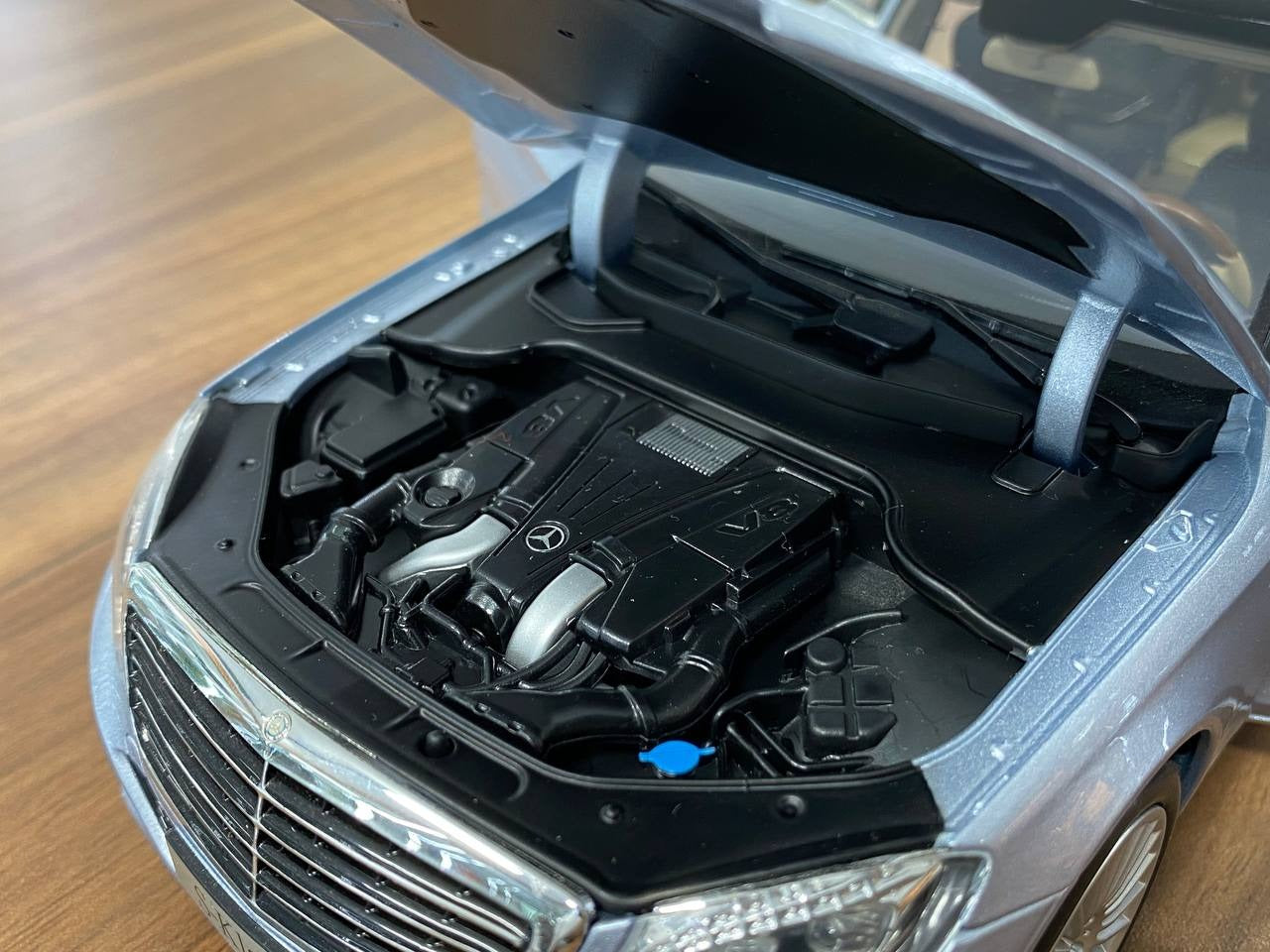 1_18 Minichamps Mercedes-Benz 190E 2.5-16 Evo 1 Jörg van Ommen DTM 1990