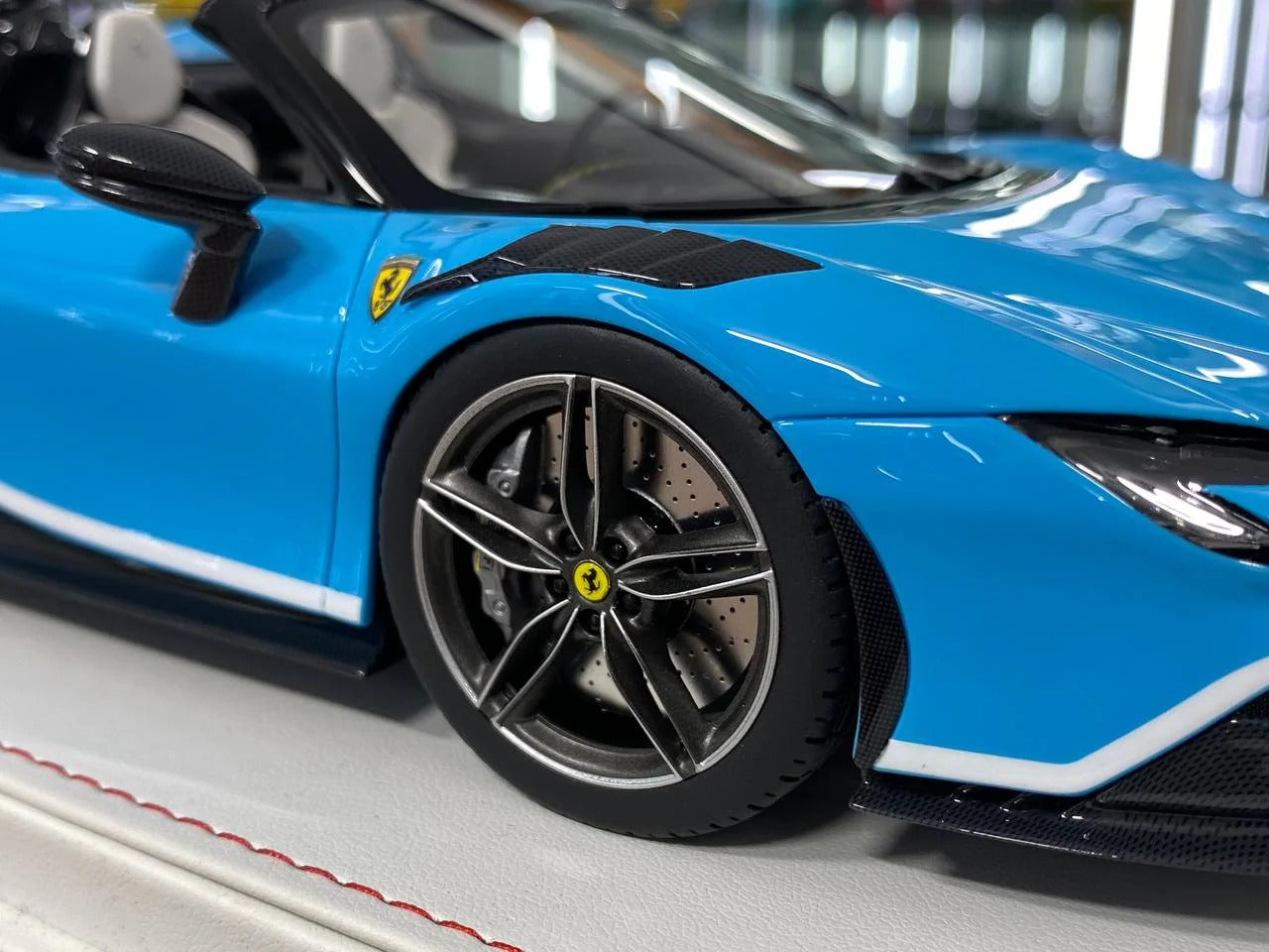 1_18 Resin CE Custom Edition Ferrari SF90 Spider Blue Ltd.Edn. 30 pcs