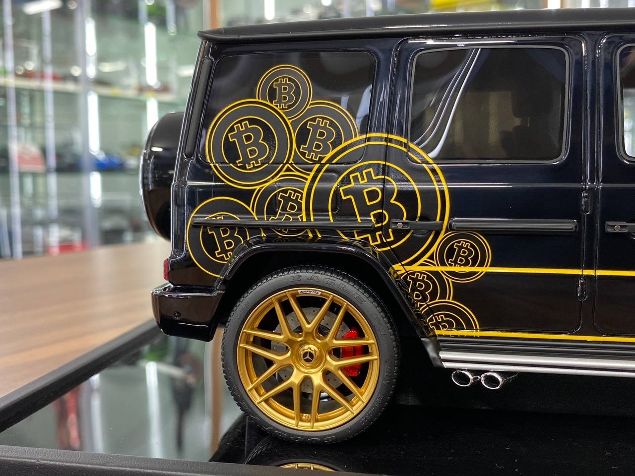 1_18 Bitcoin Mercedes-Benz AMG G-63 Black Model Car by MotorHelix
