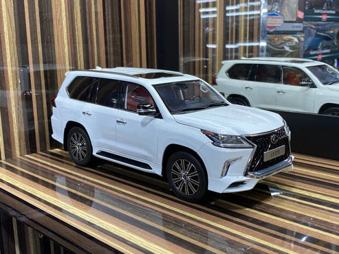 Diecast Lexus LX570 White by LCD