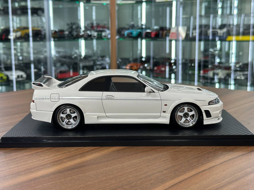 (Copy) 1/18 resin Ignition Model Nissan Skyline GT-R R33 Nismo 400R